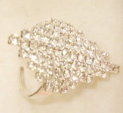 Large Diva Movie Star Cocktail Ring Clear Crystal Rhinestones