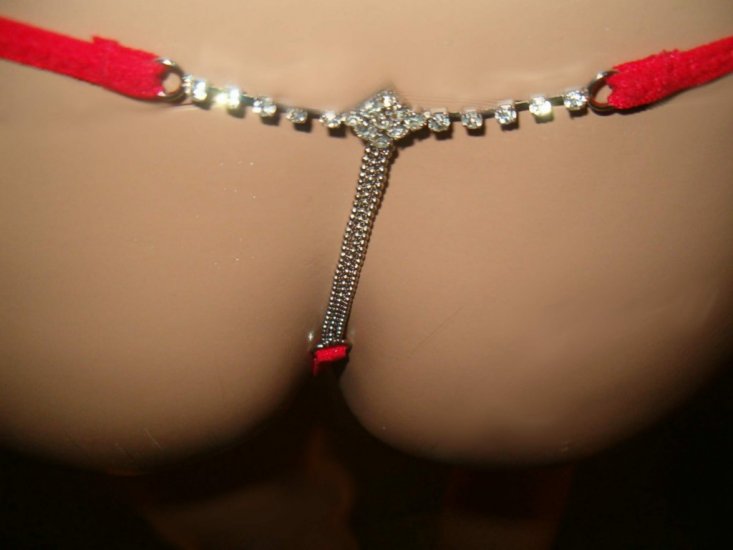 Crystal Rhinestone Boxed REd SeXY thong Pantie - Click Image to Close