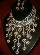 Genuine Rhinestone crystals Hearts and Hearts Stunning collar